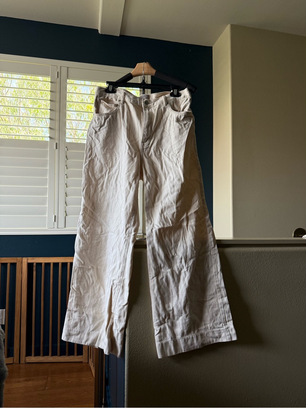Everlane Cream High-Rise Wide-Leg Jeans